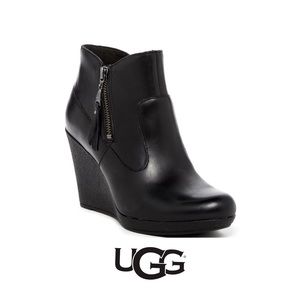 Ugg Meredith black leather wedge booties 6